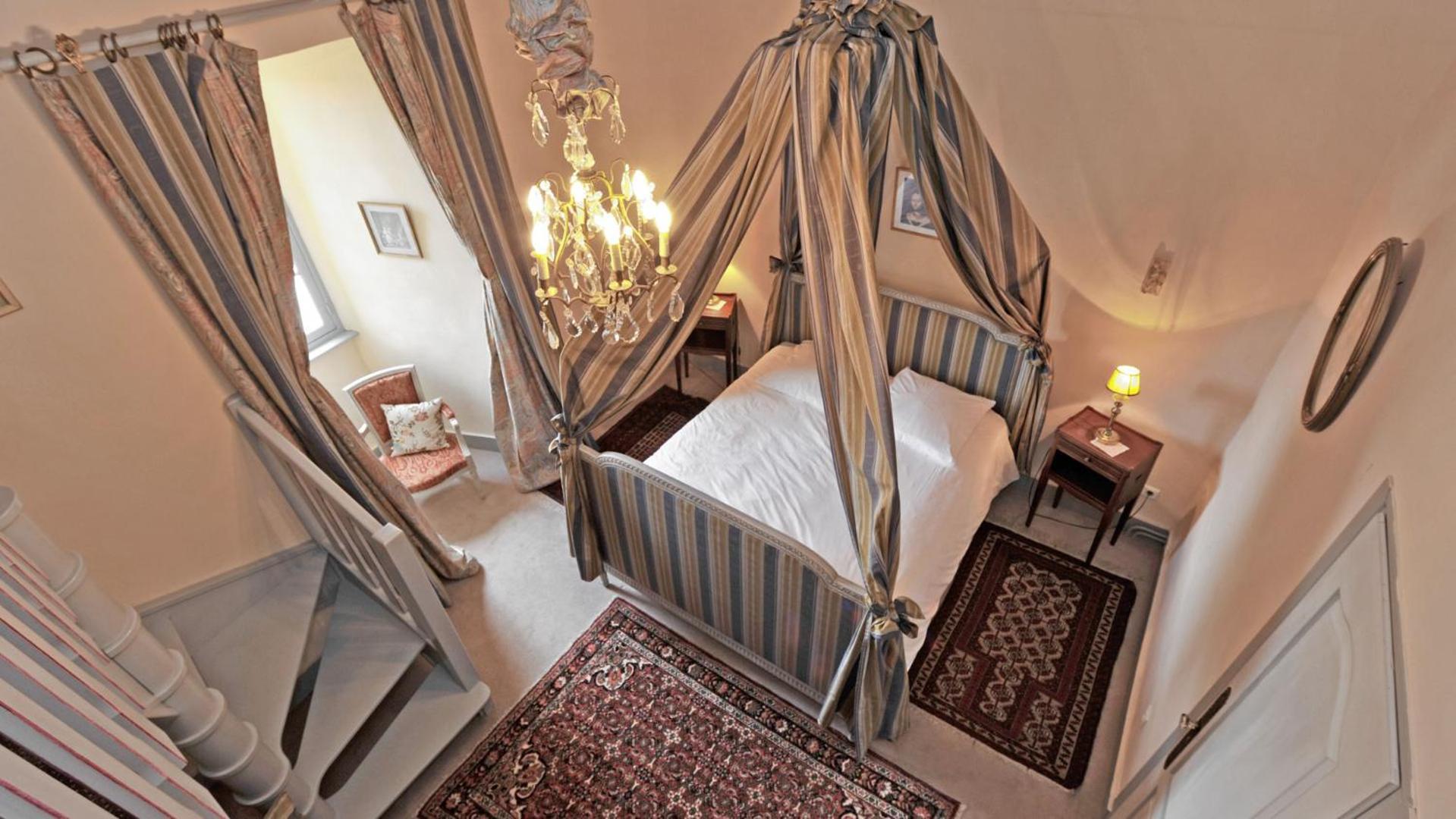 Chateau Royal De Saint-Saturnin Esterno foto