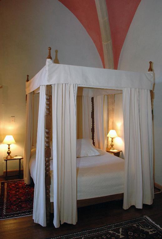 Chateau Royal De Saint-Saturnin Camera foto